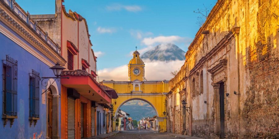 Democracia, merengue y chuchitos