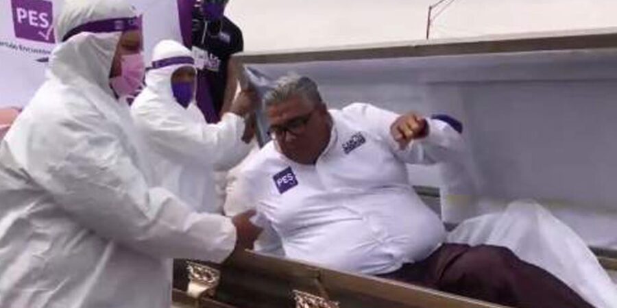 La banalización de la política. Video columna #71