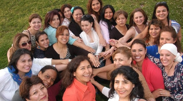 Política con aroma de mujer.