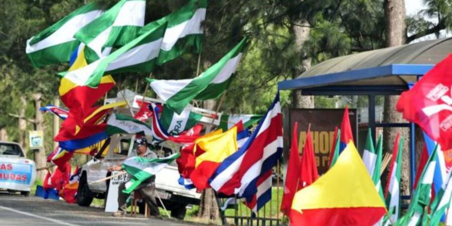 Sobre los ticos y chapines